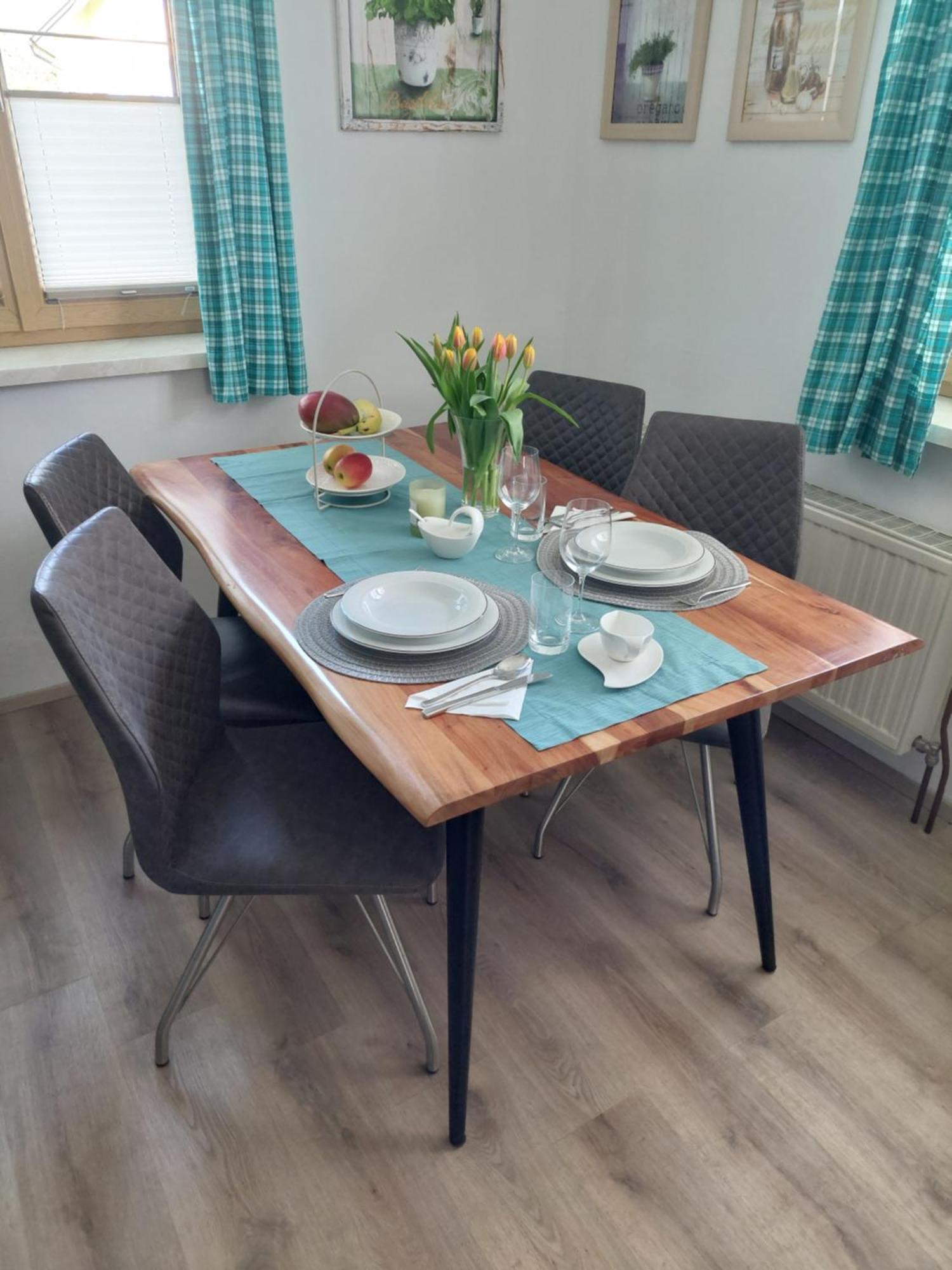 Wohnung Mit Charme In Pinsdorf Zewnętrze zdjęcie